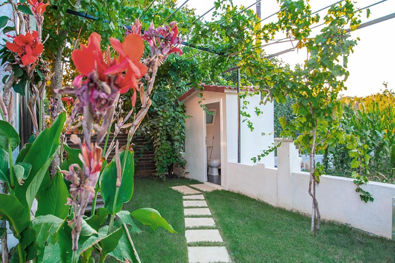 Zissis Villa & Pool 5Min Drive To Beach Kato Yerakarion Dış mekan fotoğraf