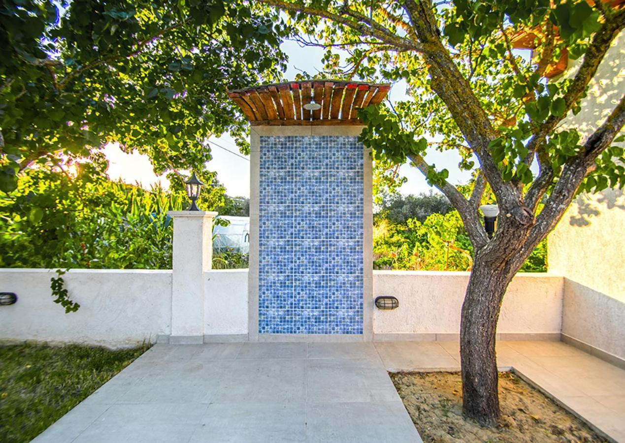 Zissis Villa & Pool 5Min Drive To Beach Kato Yerakarion Dış mekan fotoğraf